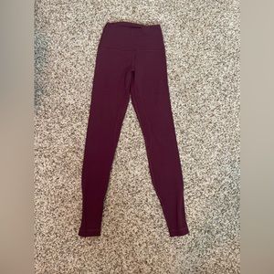 Lululemon Align Legging. size 4, 28’, Maroon